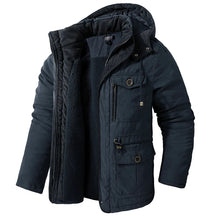 Jaqueta Masculina Tática com Capuz Forro Fleece e Bolsos - (Promoção de Inverno 2025)